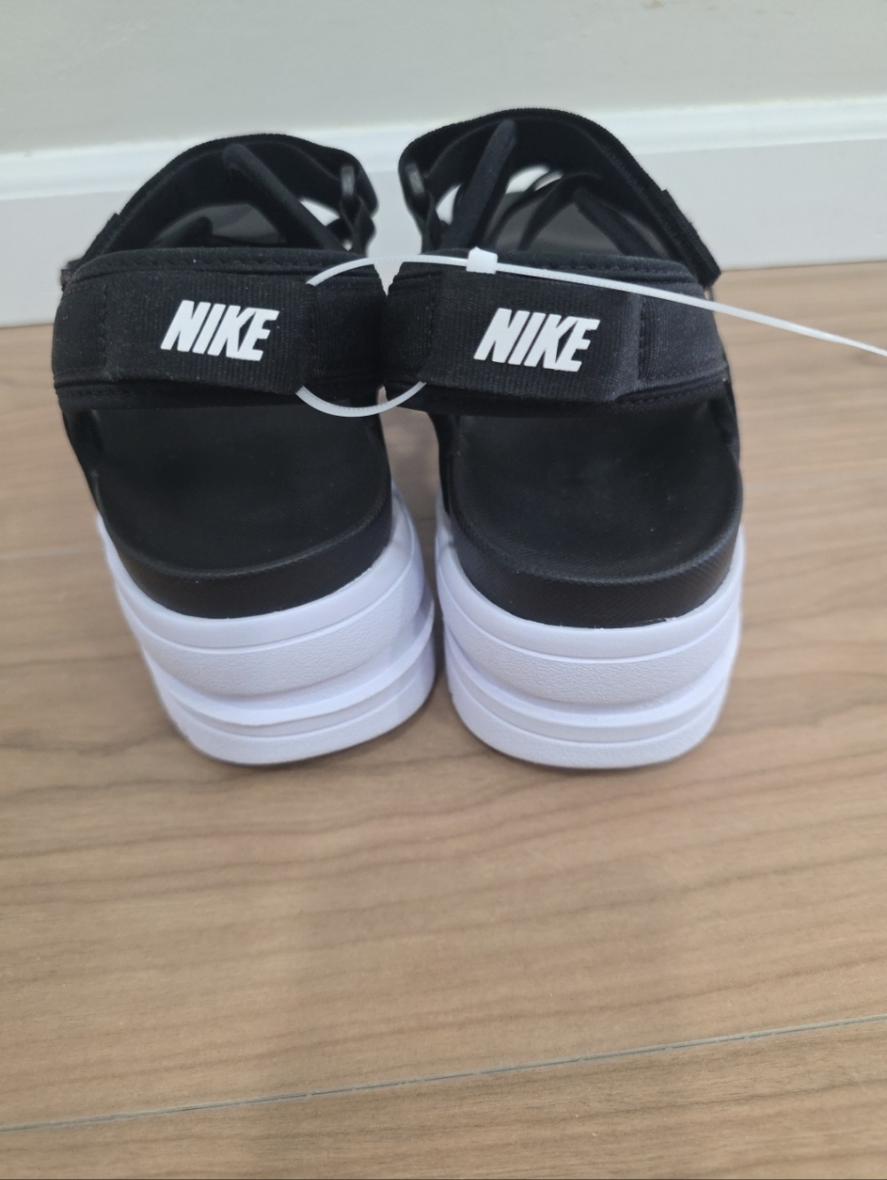 Womens Nike ICON CLASSIC Black DH0224-001 Platform Sandals. Size 12 - Picture 5 of 7